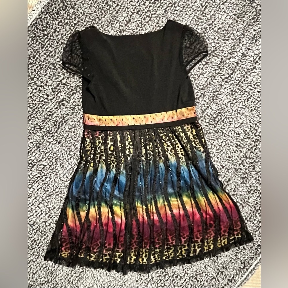 Collection Party Dress - Picture 12 of 12